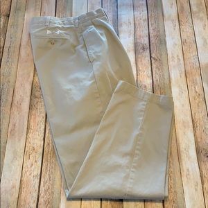 Polo Ralph Lauren 🐎 Khakis. Size 34-32.
